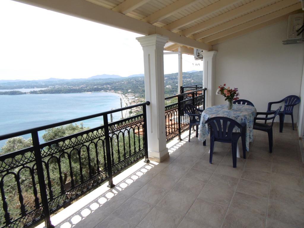 Villa Elli Panoramic View Ípszosz Szoba fotó