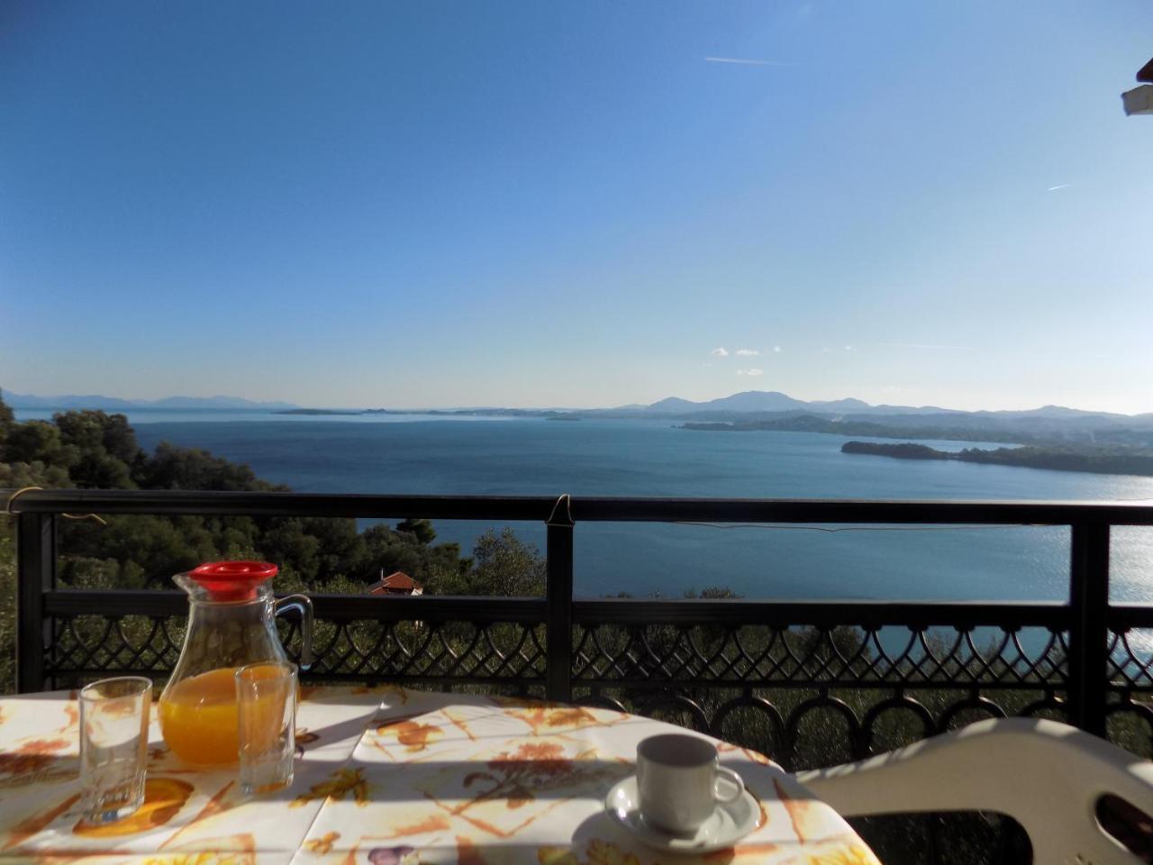 Villa Elli Panoramic View Ípszosz Kültér fotó